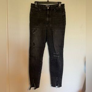 Forever 21 Black Distressed Jeans